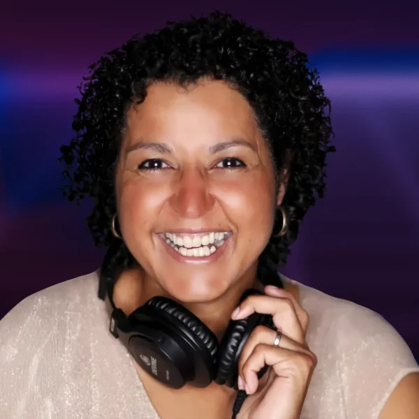 Female DJ Patriz Royaal Artists